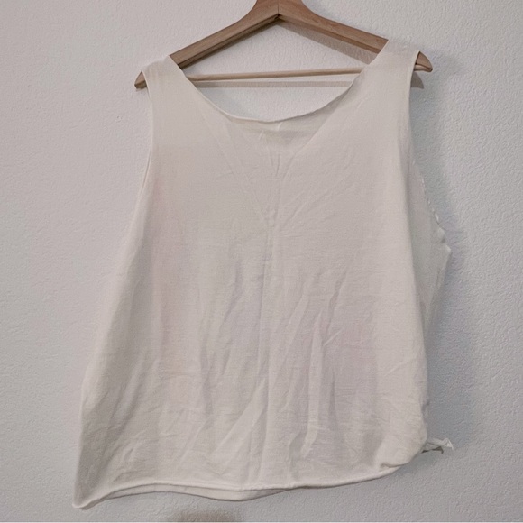 Kelly Kapowski Saved by the Bell Cut Muscle Tee - Picture 2 of 5